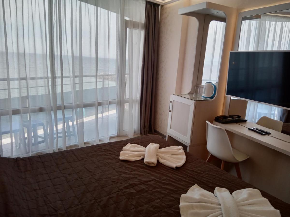 Sea View Triple S B Apartment Pomorie Exterior photo